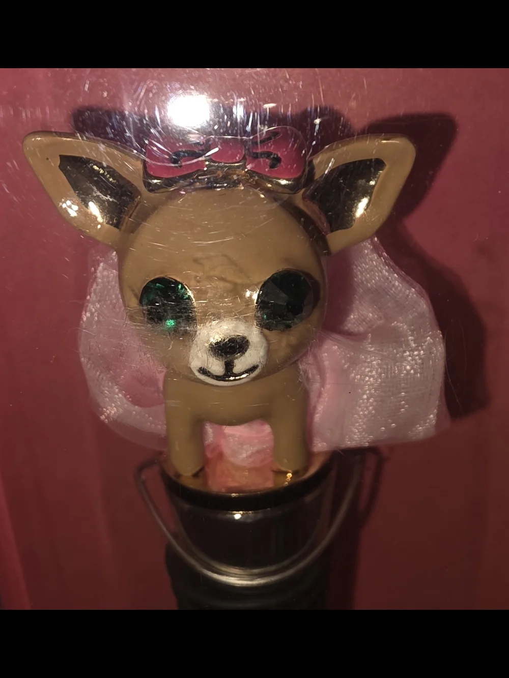 Betsey Johnson Chihuahua Head Wine Bottle Stopper in Pink and Gold